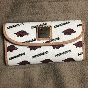 NWT Dooney & Bourke Arkansas Razorbacks Wallet